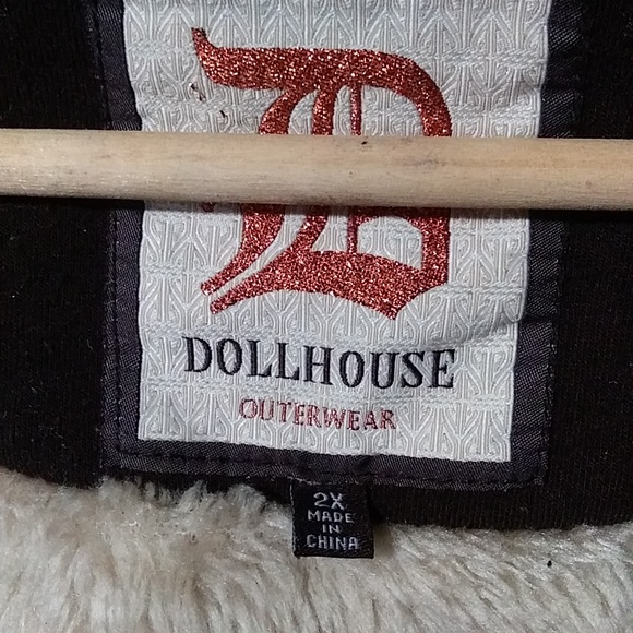 Women's Dollhouse tan and brown coat 2X - Picture 2 of 4